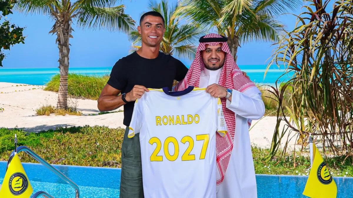 Cristiano Ronaldo renueva contrato con Al-Nassr hasta 2027