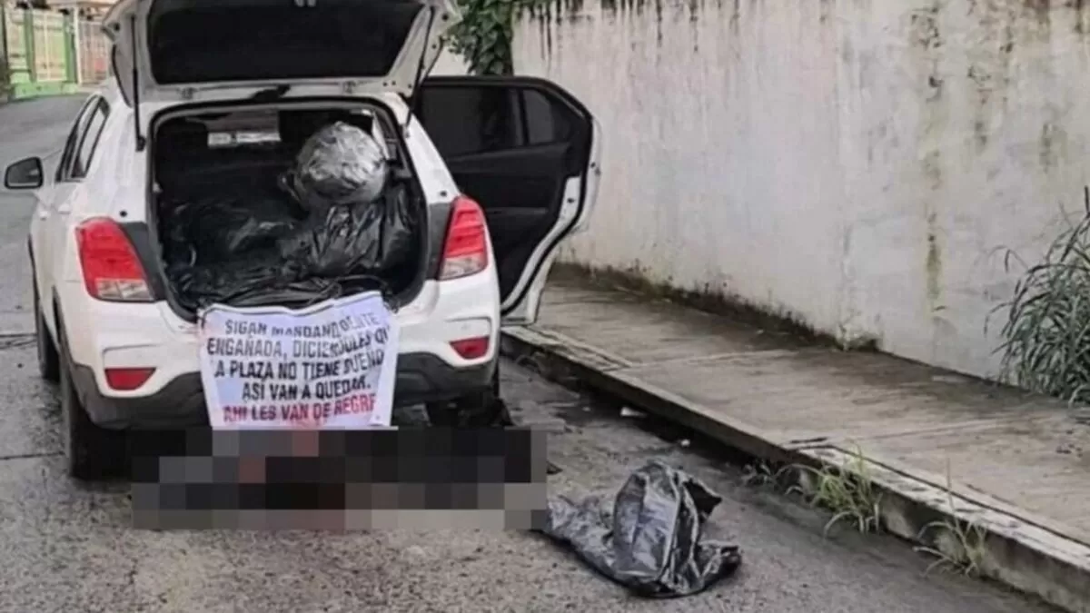 Localizan restos humanos al interior de camioneta en Veracruz