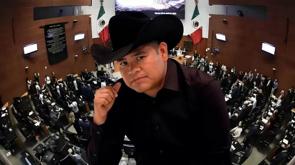 El “académico” Erasmo Catarino brinca del escenario al Senado