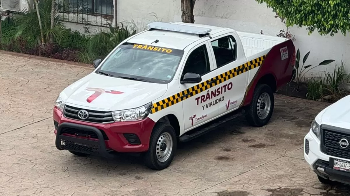 Refuerzan movilidad vial de Tránsito con 10 nuevas patrullas