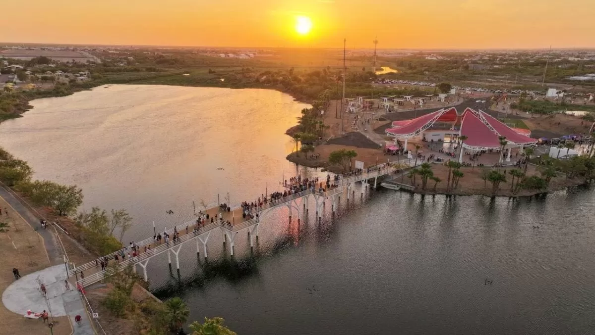 Neolaredenses abarrotan Parque El Laguito tras inauguración del puente panorámico