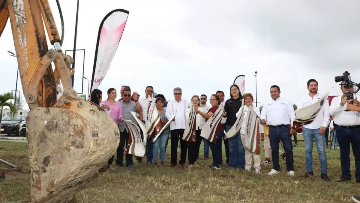 Continúa Armando Martínez modernización de vialidades en Altamira