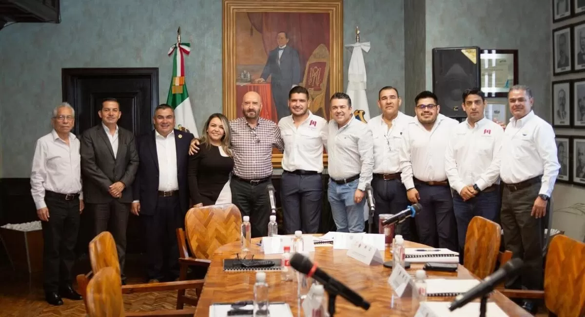 Preside Beto Granados reunión del Consejo de Administración de la Junta de Aguas
