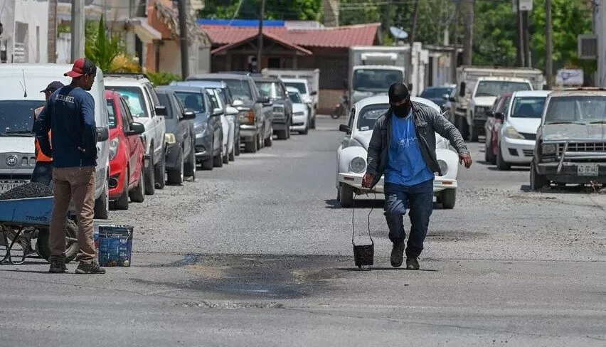 Lalo Gattás refuerza el bacheo y mejora vialidades en Ciudad Victoria