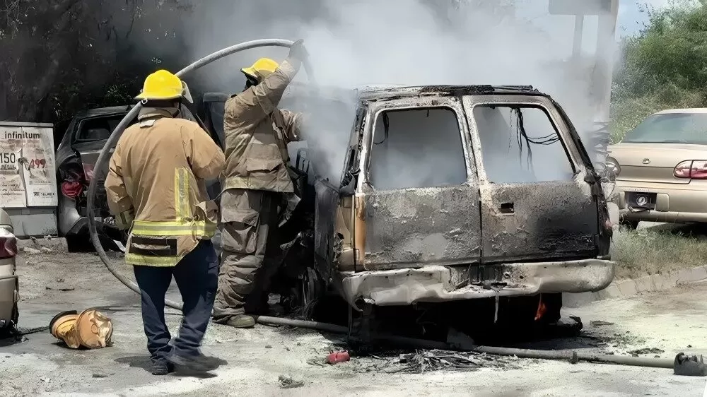 Conductor muere calcinado dentro de su vehículo en Matamoros