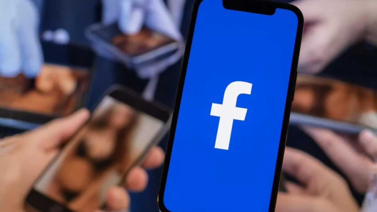 Facebook cierra grupo donde esposos compartían fotos íntimas de sus parejas