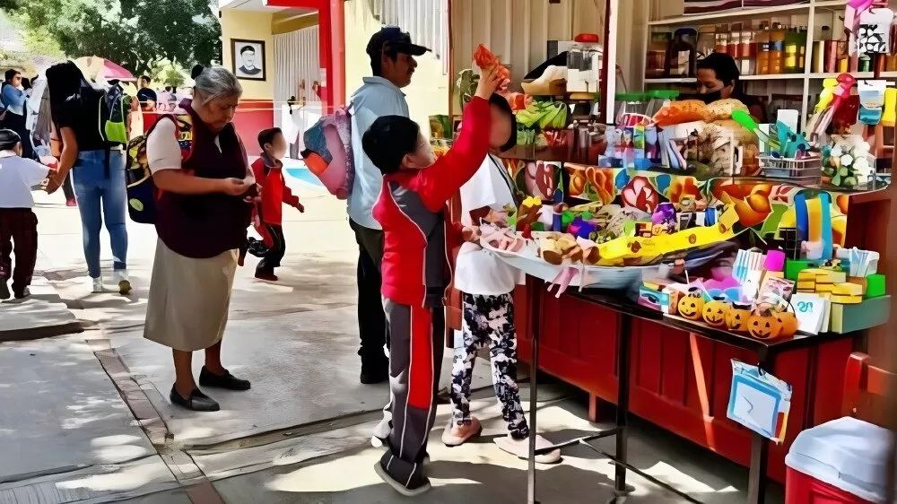Prohíben venta de frituras cerca de las escuelas en Tamaulipas