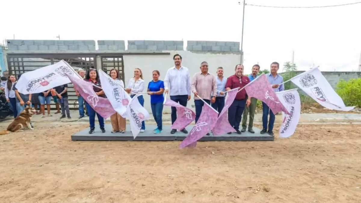 Carlos Peña da banderazo a pavimentación en la Américo Villarreal