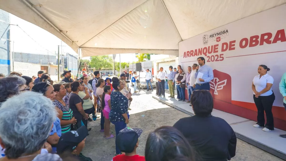 Da Alcalde Carlos Peña Ortiz arranque a obra de pavimentación