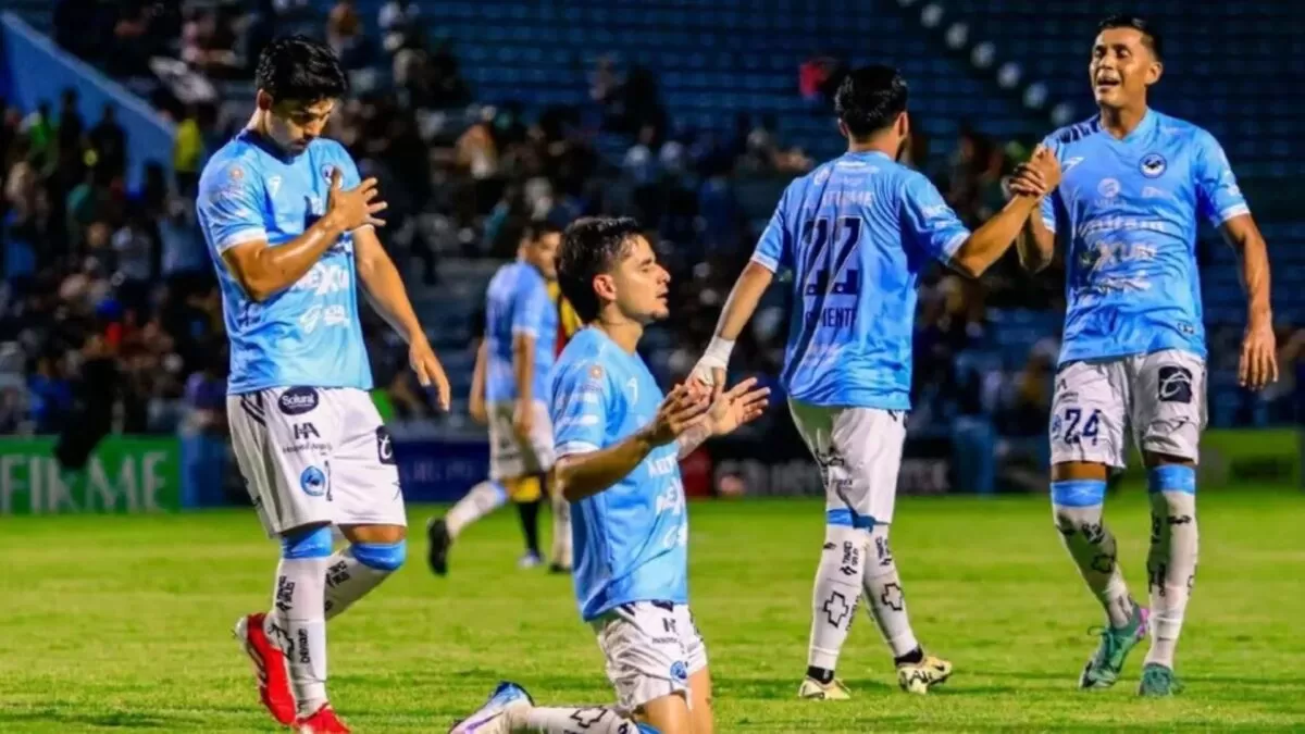 Jaiba Brava debuta con triunfo en casa ante Leones Negros