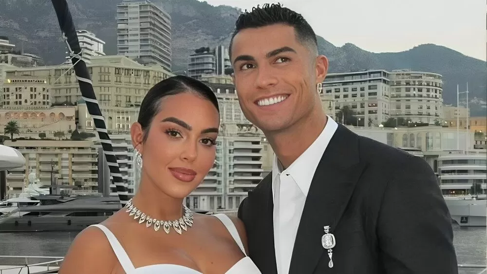 Cristiano Ronaldo le pide matrimonio a Georgina Rodríguez