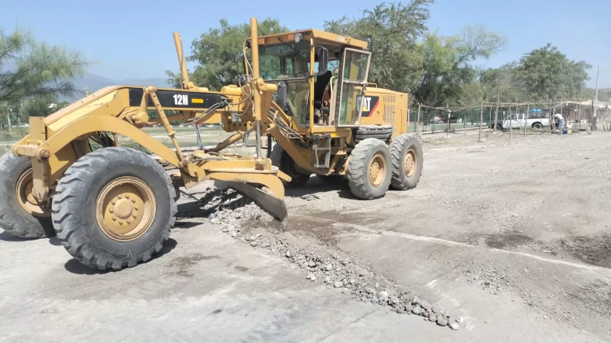 Llega programa de bacheo a más colonias de Victoria