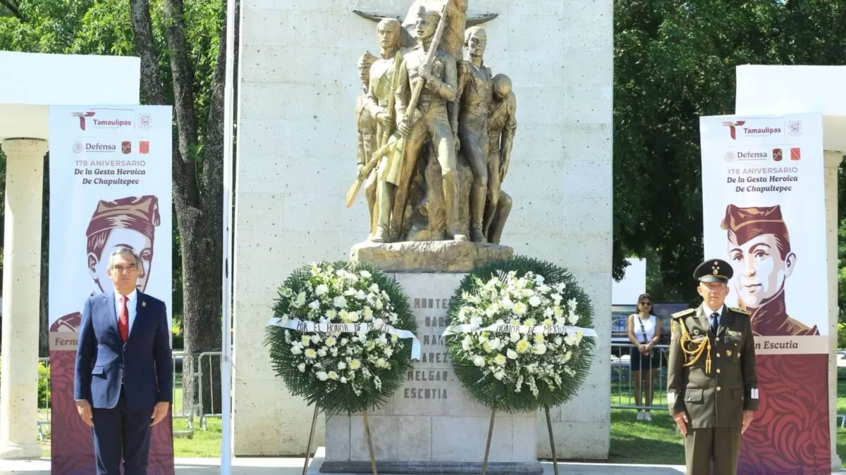 Américo Villarreal encabeza homenaje a los Niños Héroes en Victoria