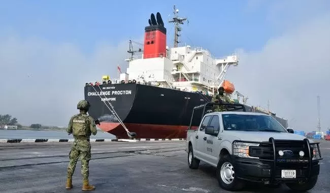 Caen funcionarios y empresarios por red de huachicol en Tampico