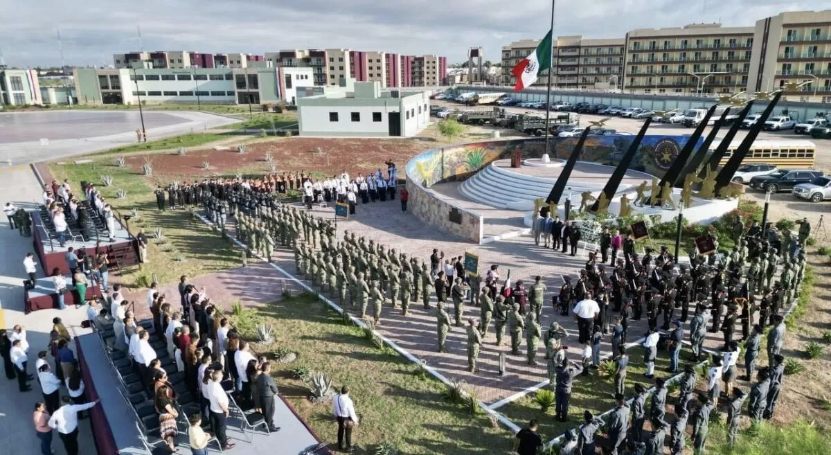 Alcaldesa Carmen Lilia Canturosas encabeza ceremonia cívica en honor a los Niños Héroes
