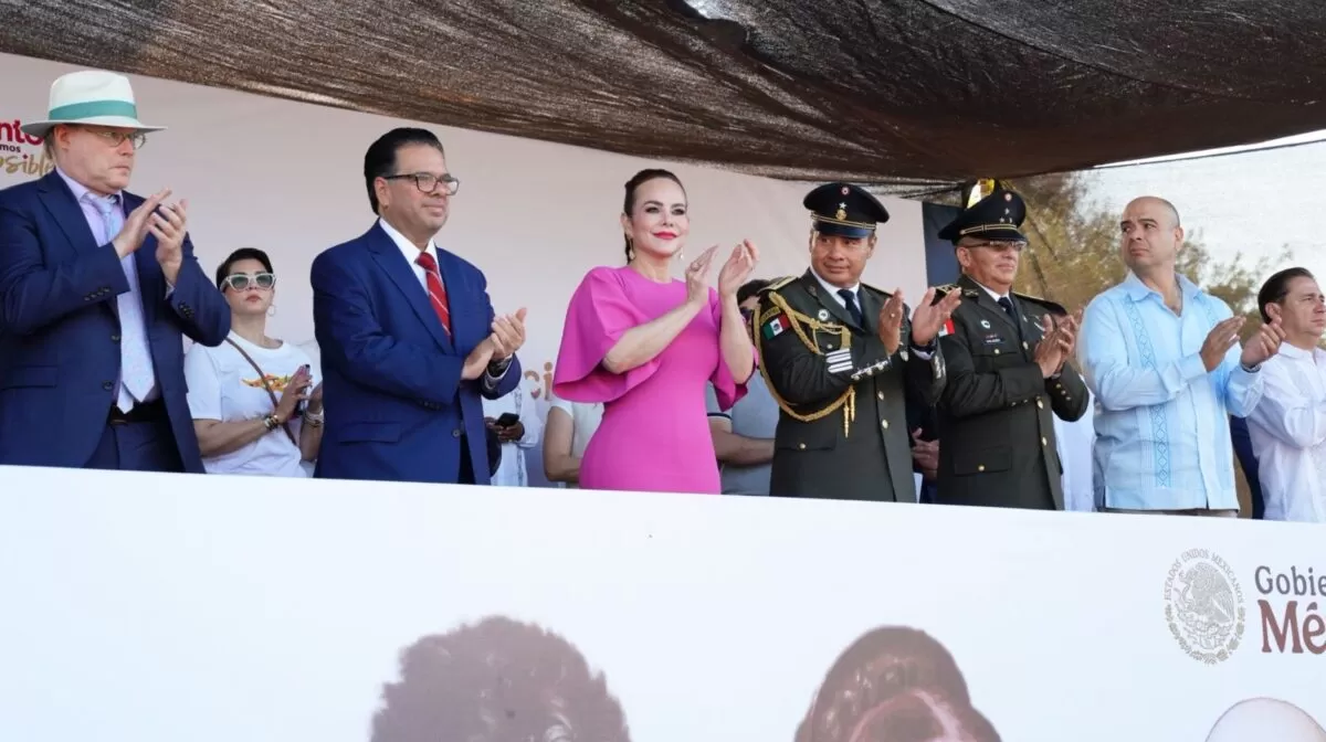 Nuevo Laredo celebra con orgullo el Desfile por el 215 Aniversario de la Independencia de México