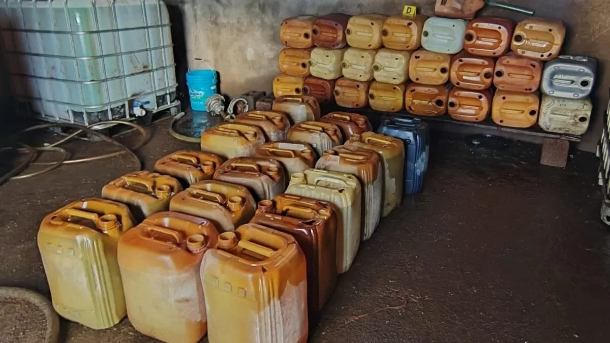 Asegura FGR más de seis mil litros de hidrocarburo en Tamaulipas