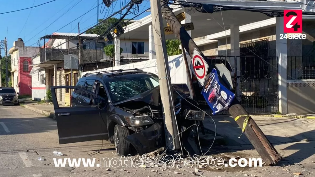 Conductor ebrio provoca choque y deja colonia sin luz en Tampico