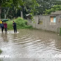 Familias son evacuadas por inundaciones en Altamira