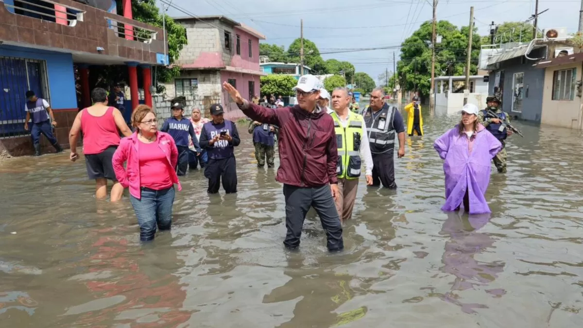 Dunia y Erasmo brindan apoyo a familias afectadas por inundaciones
