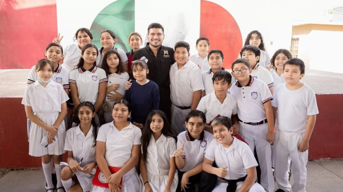 Beto Granados entrega barda perimetral en la primaria Ernesto Gutiérrez