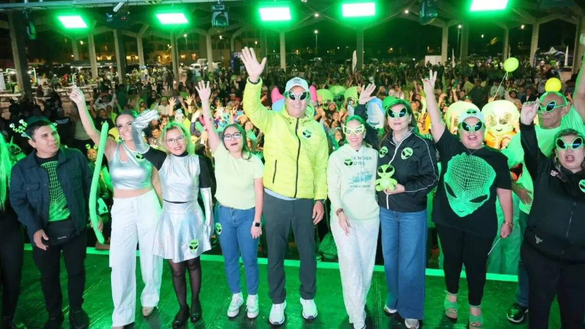 Más de 20 mil personas disfrutaron el Marciano Fest en playa Miramar