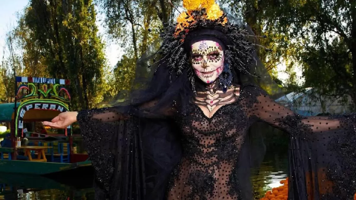 Maribel Guardia deslumbra como la Catrina más bella del Día de Muertos