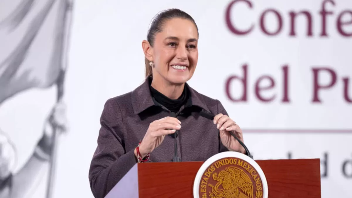 Sheinbaum busca frenar arancel de 25% a camiones mexicanos