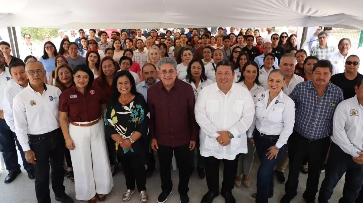 Contribuye Armando Martínez al fortalecimiento de la educación superior