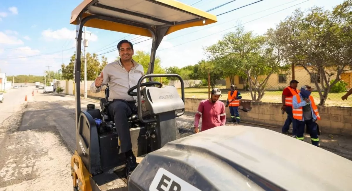 Dirigió Carlos Peña Ortiz intenso programa de bacheo en Rancho Grande