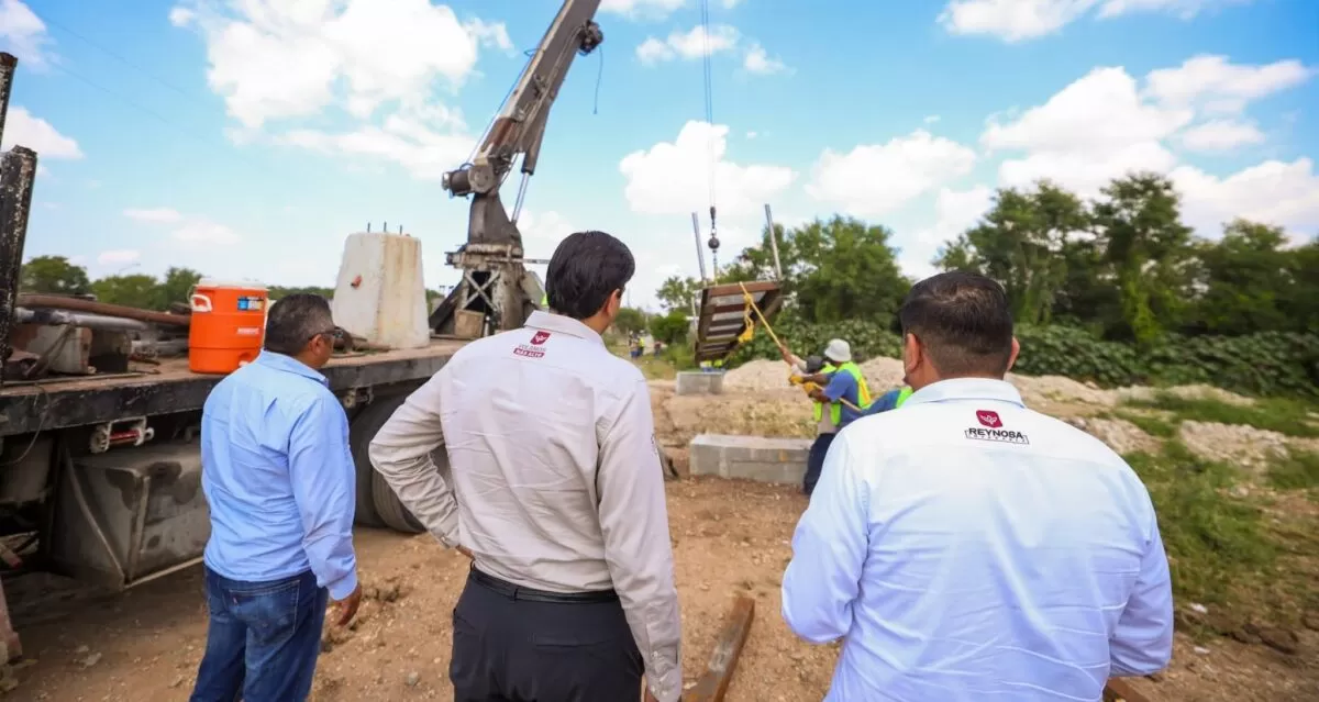 Instaló Gobierno de Carlos Peña Ortiz nuevo puente peatonal en Almendros II