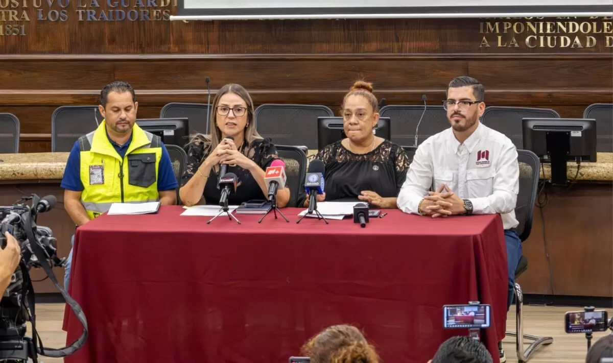 Gobierno de Beto Granados mantiene diálogo con comerciantes para regularización de negocios