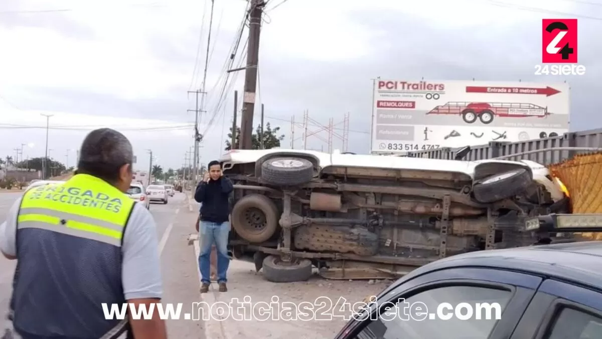 Volcadura provoca caos vial esta mañana en Altamira
