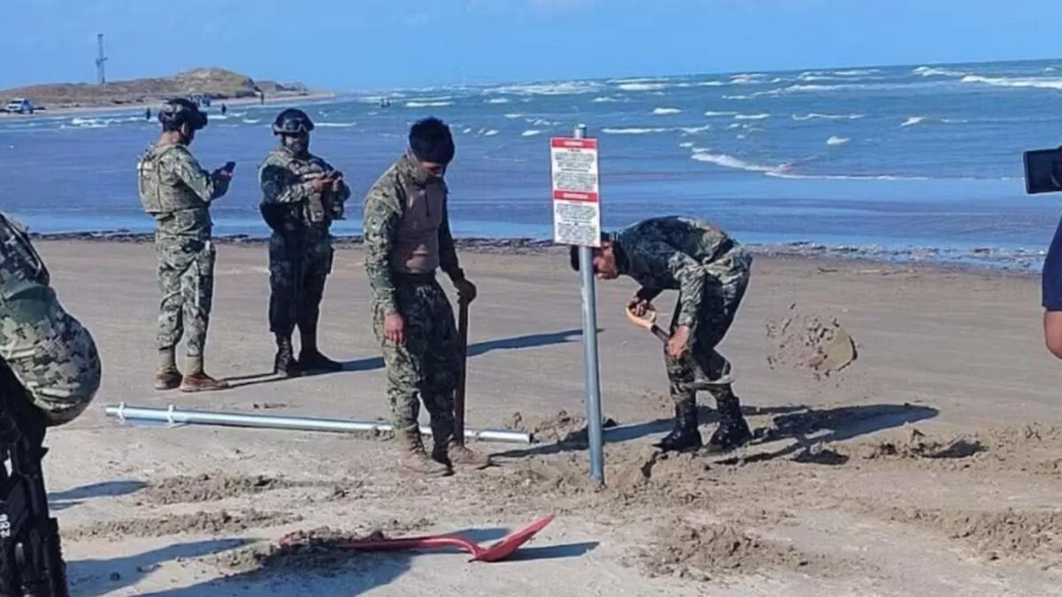 México retira letreros de “zona restringida” en Playa Bagdad y niega que fueran colocados por EU