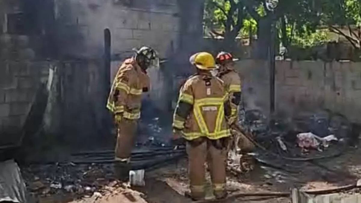 Vecinos evitan tragedia tras incendio en Tampico