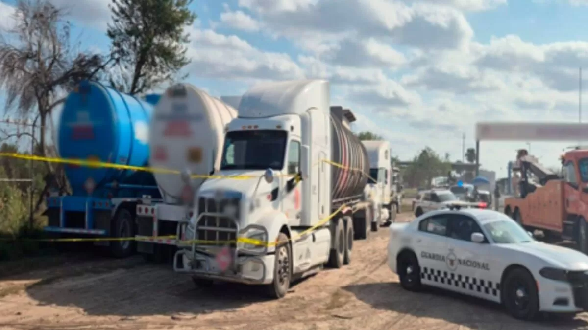 Aseguran en Matamoros nueve pipas cargadas con huachicol