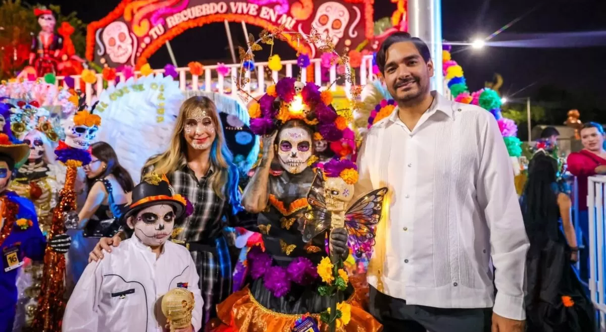 Celebró Alcalde Carlos Peña Ortiz Concurso de Catrinas 2025 con la CANACO