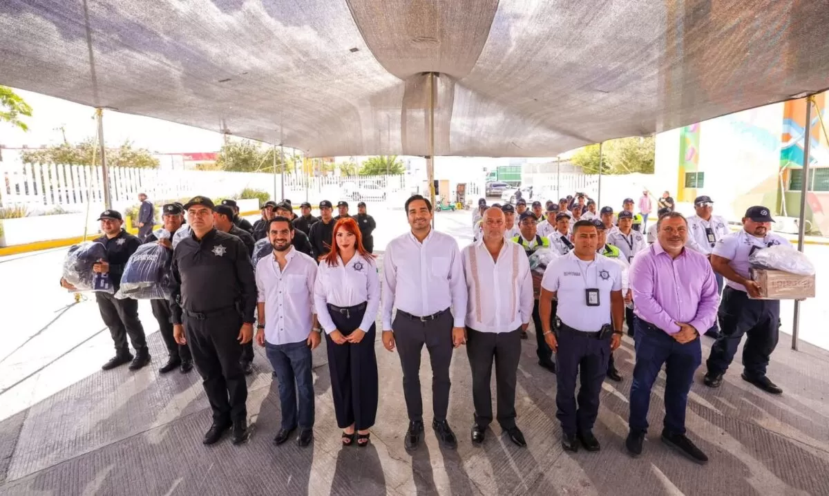 Entregó Carlos Peña Ortiz nuevos uniformes a Policía Vial y Guardia Estatal de Proximidad en Reynosa