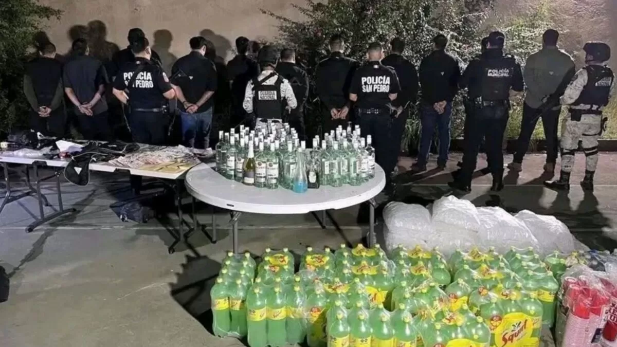 Clausuran fiesta clandestina con más de 300 menores en NL