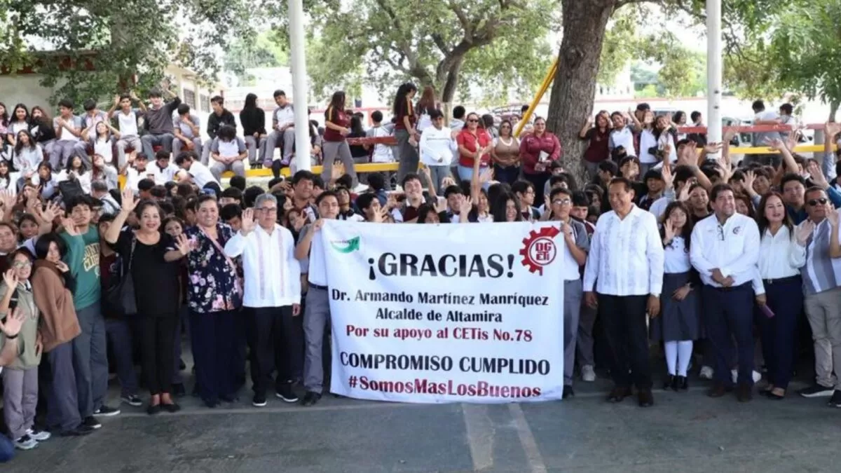 Gobierno de Altamira mejora infraestructura del CETis 78