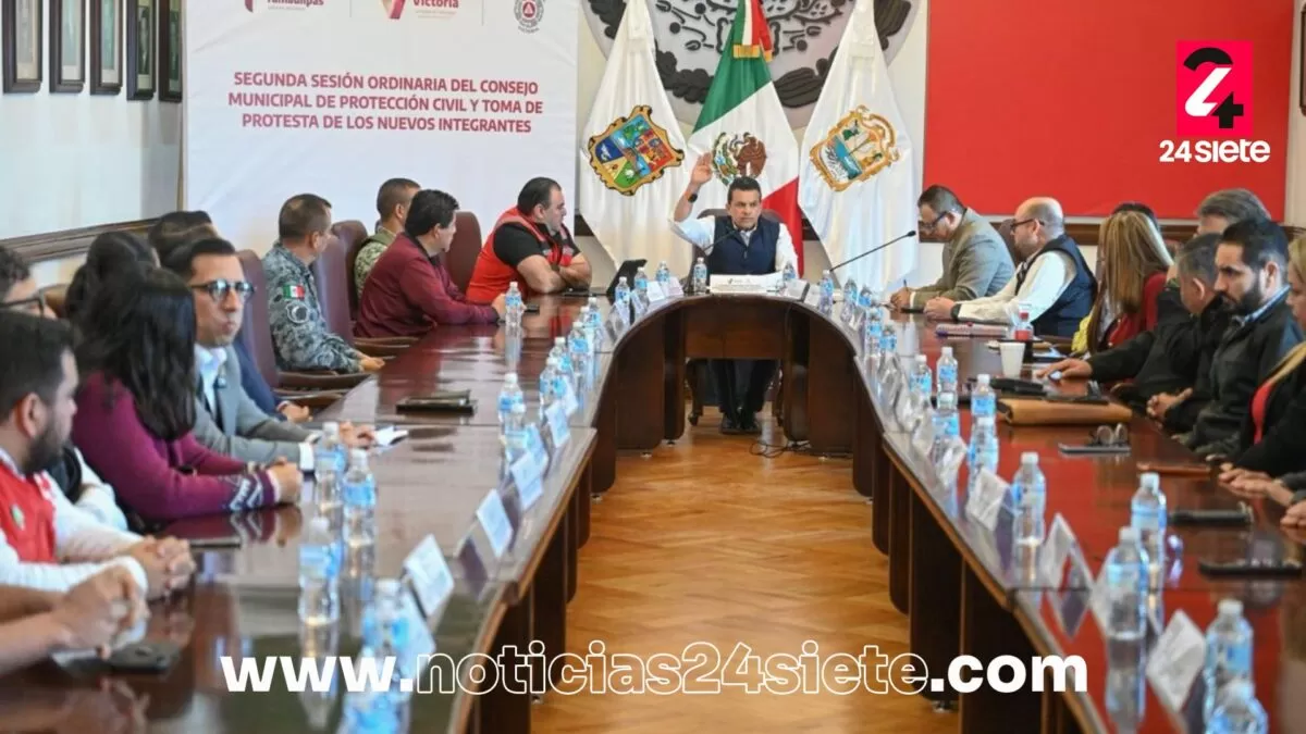 Lalo Gattás encabeza sesión de Protección Civil ante temporada invernal