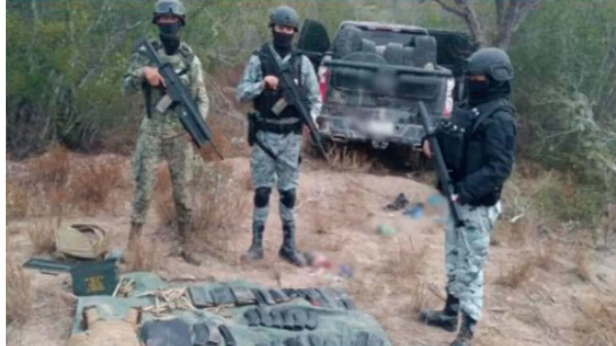Detienen a dos personas y aseguran vehículos blindados en Tamaulipas