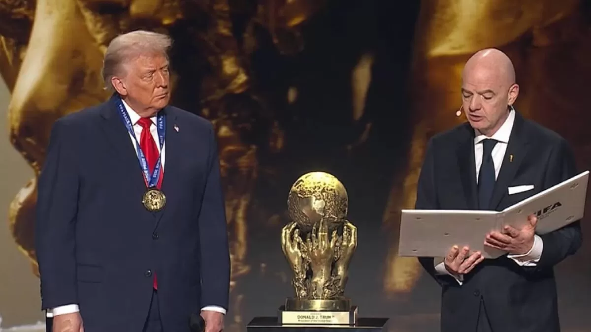 Trump recibe Premio de la Paz durante ceremonia del sorteo del Mundial 2026