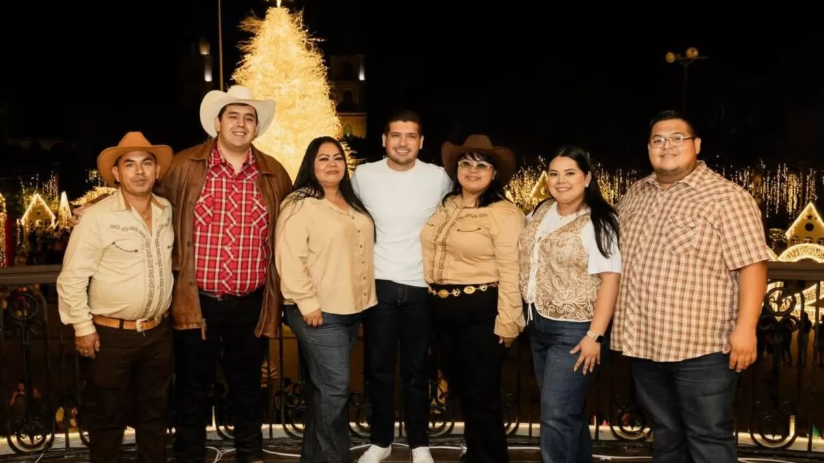 Beto Granados abre las puertas de Presidencia Municipal para vivir la Navidad en familia