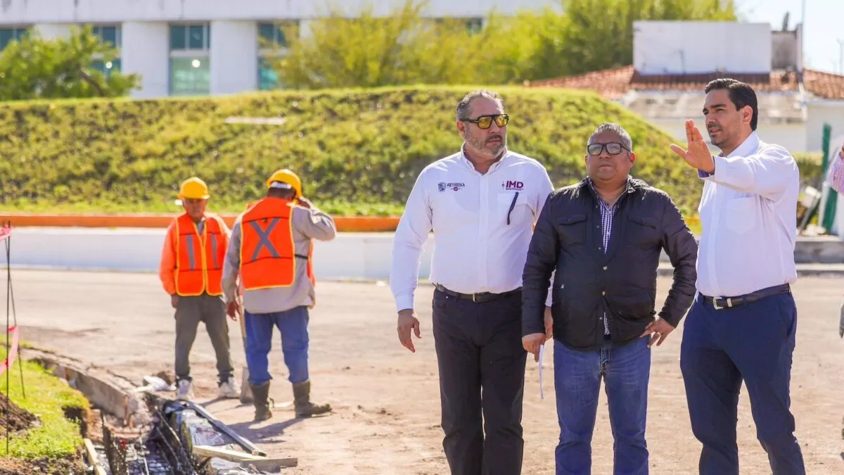 Supervisa Carlos Peña Ortiz la rehabilitación de la pista del Polideportivo Reynosa