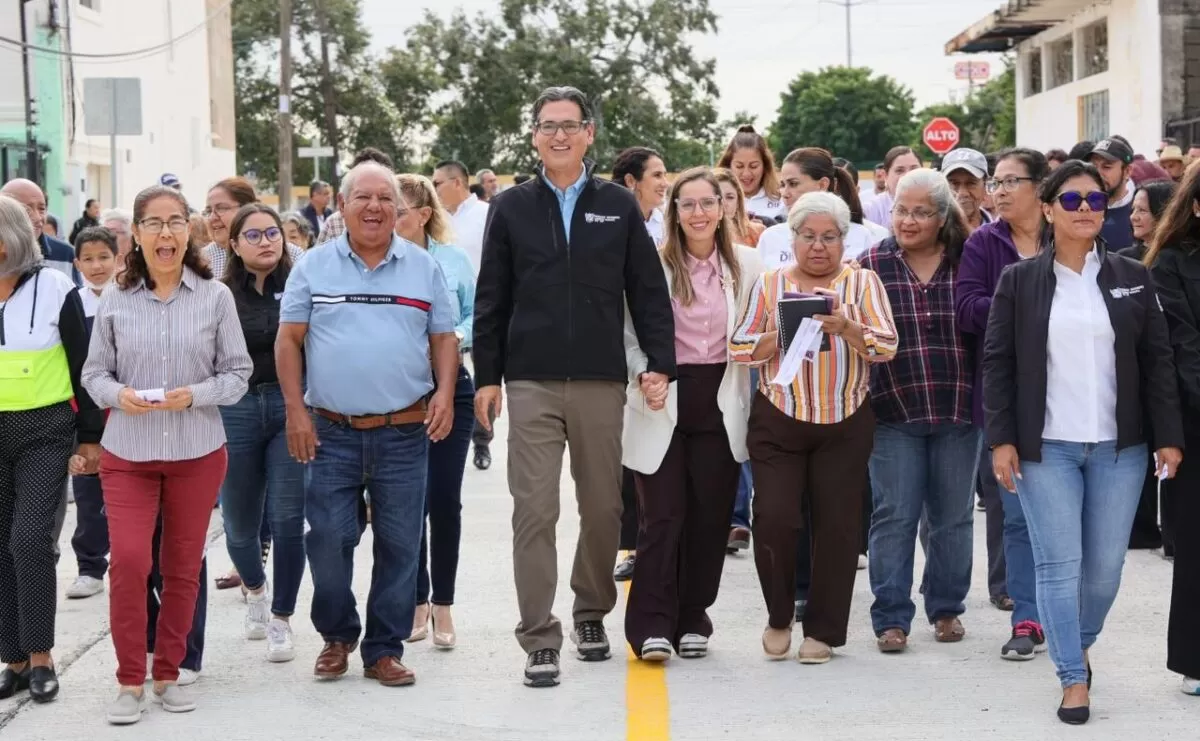 Erasmo González inaugura una Calle Más en Los Mangos, se transforman vialidades