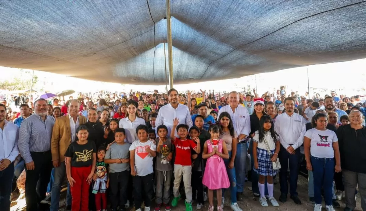 Convivió Alcalde Carlos Peña Ortiz con más de 2 Mil 500 habitantes de Villas de Esmeralda