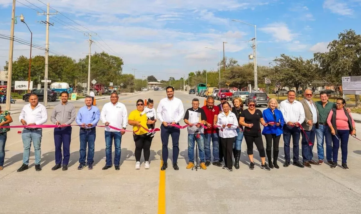 Inauguró Carlos Peña Pavimentación Hidráulica de la Calle Conde de Sierra Gorda