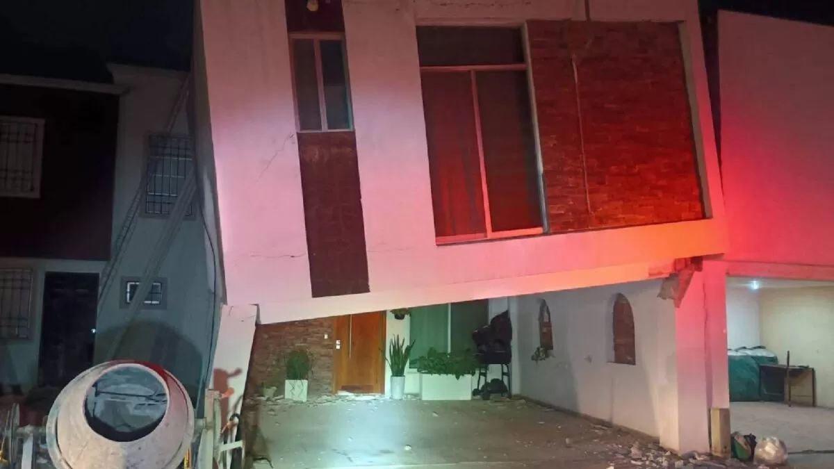 Colapsa vivienda por falla en la cimentación