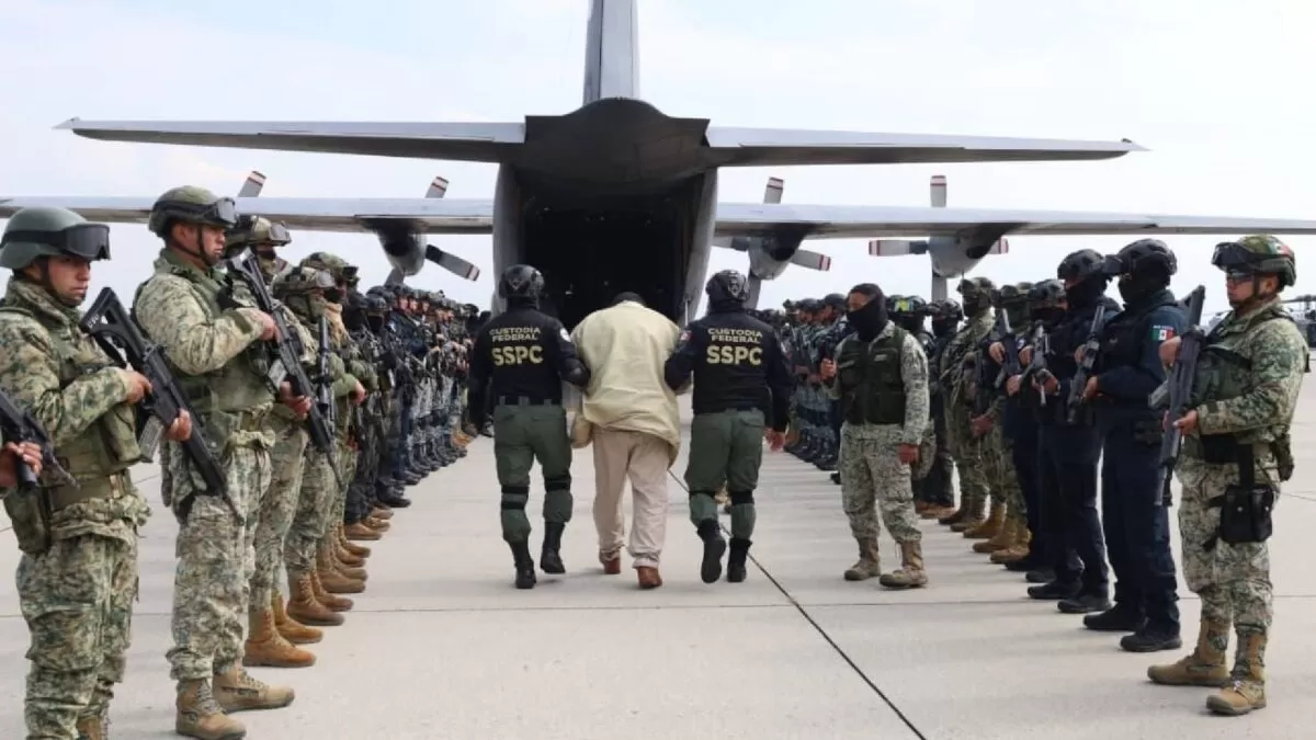 México envía a EU a 37 operadores del crimen organizado